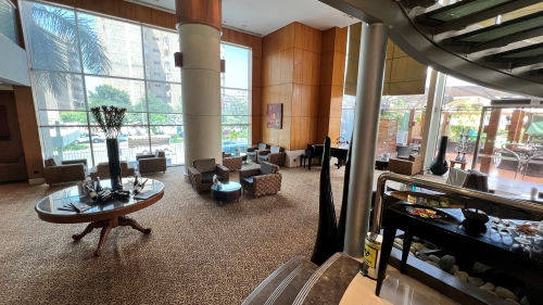 Bar & Cafe | Holiday Inn Cairo Citystars | IHG | Egypt