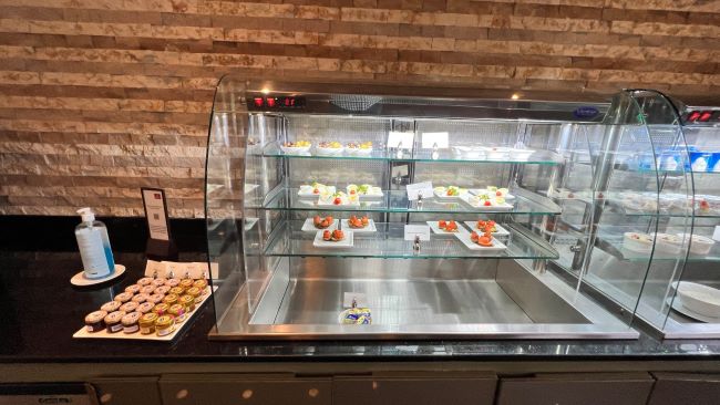 Emirates Business Class Lounge Cairo Airport T2