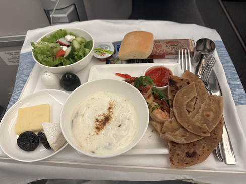 Air Mauritius | A350-900 | Business Class | Dinner Service