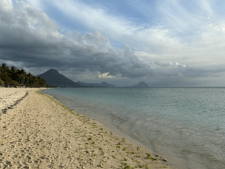 Mauritius Weather | Cloudy