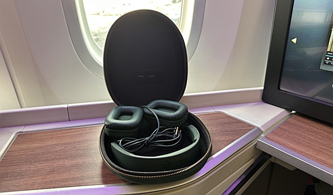 Saudia Business Class 787-10 Headphones