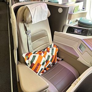 Saudia Business Class 787-10 Seat